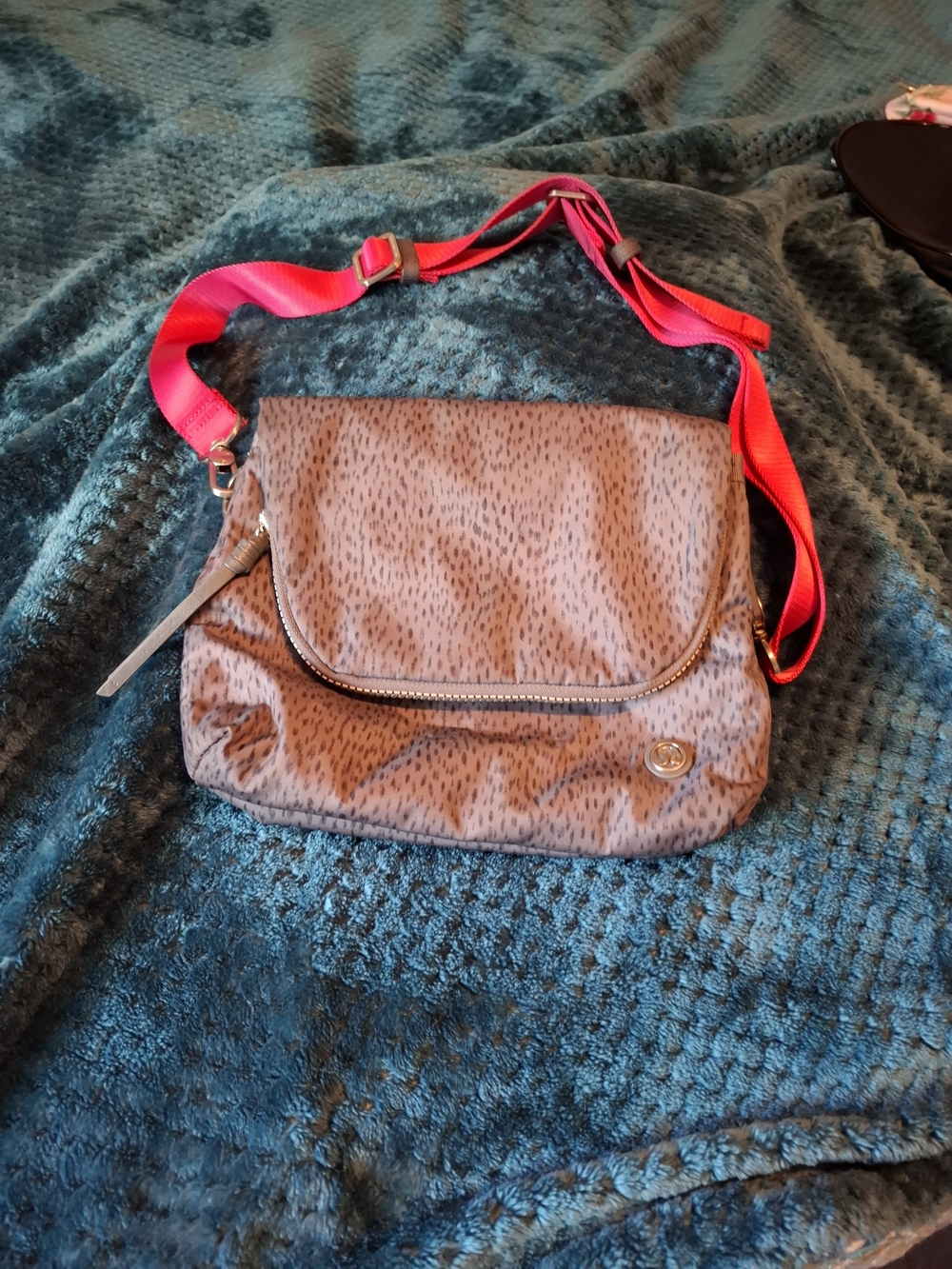 lululemon athletica Brown Crossbody with Bright Pink Strap